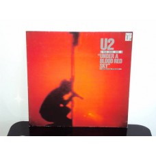 U2 - Under a bloody red sky (live)